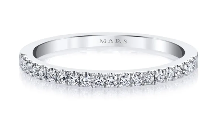 Round Diamond Lab Grown Halo Engagement Ring Set