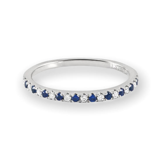 Load image into Gallery viewer, Woman&amp;#39;s Sapphire wedding Band
